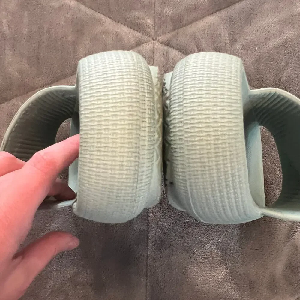 Slippers Sandals Open Toe Soft Cushioned Extra Thick Size 40-41